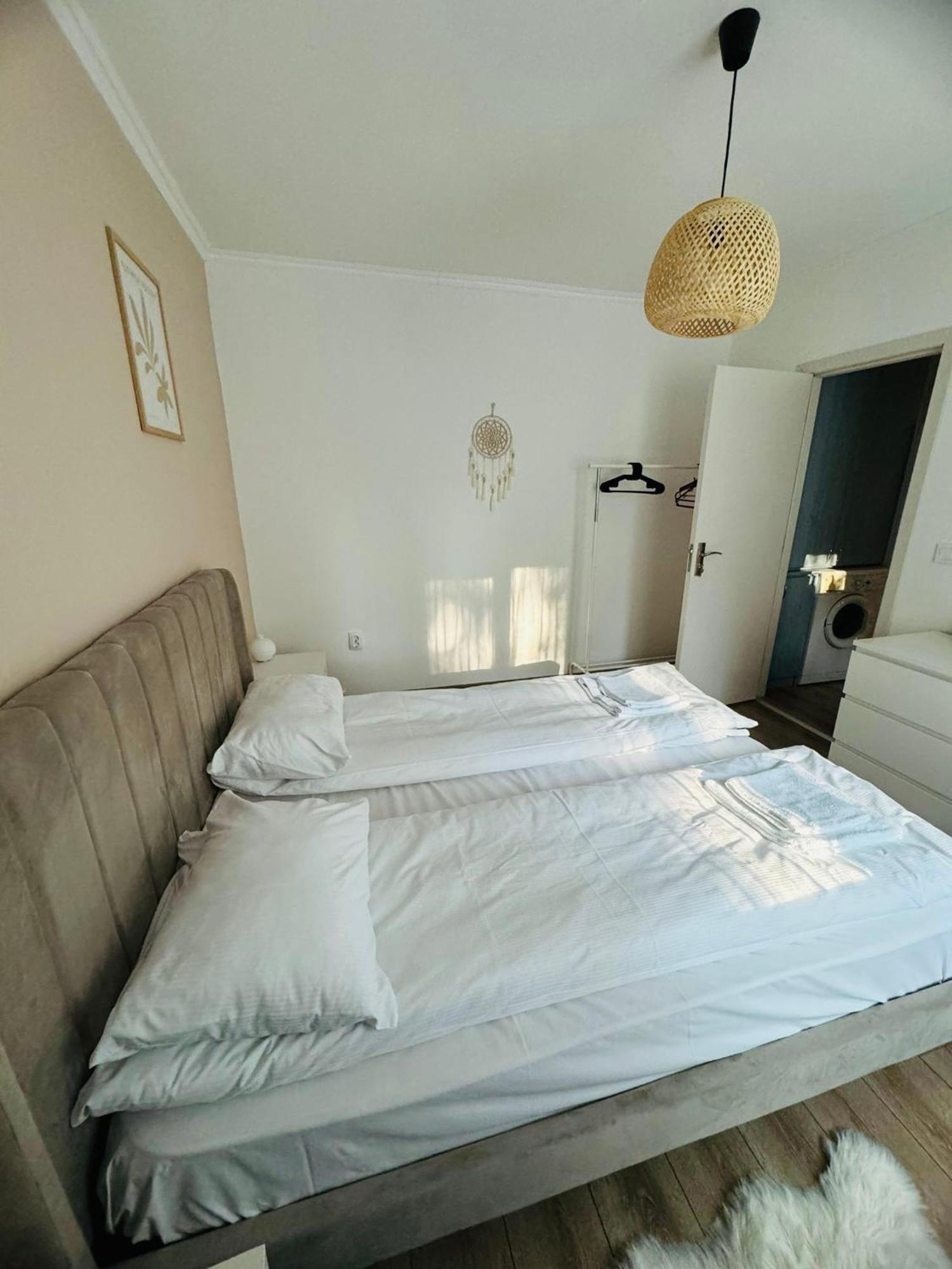 A'S Apartment Onesti Zewnętrze zdjęcie